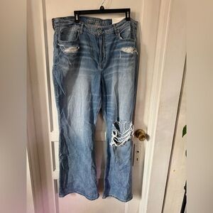 Women’s American Eagle low rise baggy wide leg size 18R
